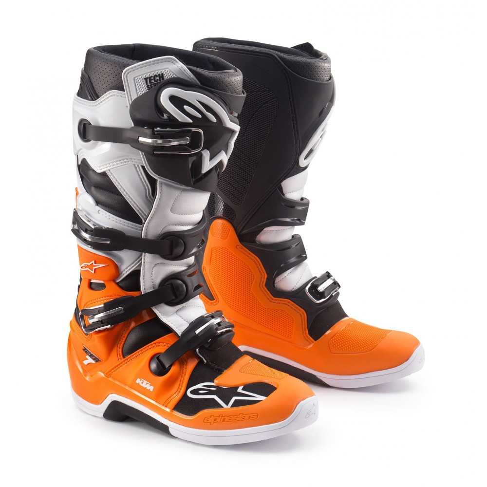 bottes moto alpinestars