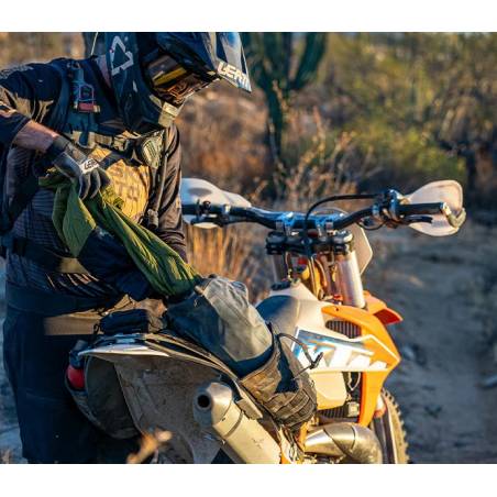 Set de sacoches Mosko Moto monté sur KTM 690 Enduro R